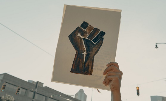 Jornal O Sísifo O racismo no Brasil