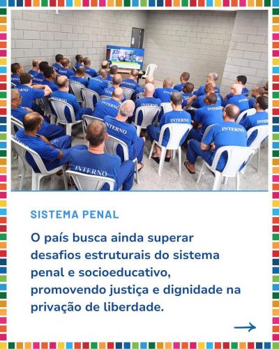 Brasil fortalece o ODS 16 e construi um futuro mais justo e inclusivo!  Já imaginou um mundo com mais paz, justiça e instituições fortes? Esse é o objetivo do ODS 16 da Agenda 2030 da ONU, e o Brasil está fazendo a diferença! Por meio da #CoooperaçãoInternacional, o país tem trabalhado para fortalecer seu sistema judiciário, promover direitos humanos, capacitar militares para operações de paz e impulsionar ações que buscam a inclusão de mulheres e idosos na sociedade.  O Brasil se destaca em várias iniciati
