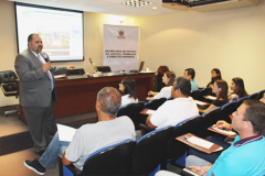 Seju contrata mais 30 trabalhadores para Agência do Trabalhador de Curitiba