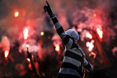 Voz das Arquibancadas - Gritos de Intolerância. Referências a xingamentos homofóbicos estão presentes em todas as torcidas dos times da Série A do Brasileiro.