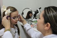 Em dois meses, programa Criança e Adolescente Protegidos já fez exames oftalmológicos em 731 crianças e adolescen