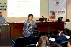 http://www.justica.pr.gov.br/modules/noticias/article.php?storyid=2193&tit=Alunos-do-Colegio-Medianeira-participam-de-palestra-sobre-os-direitos-humanos