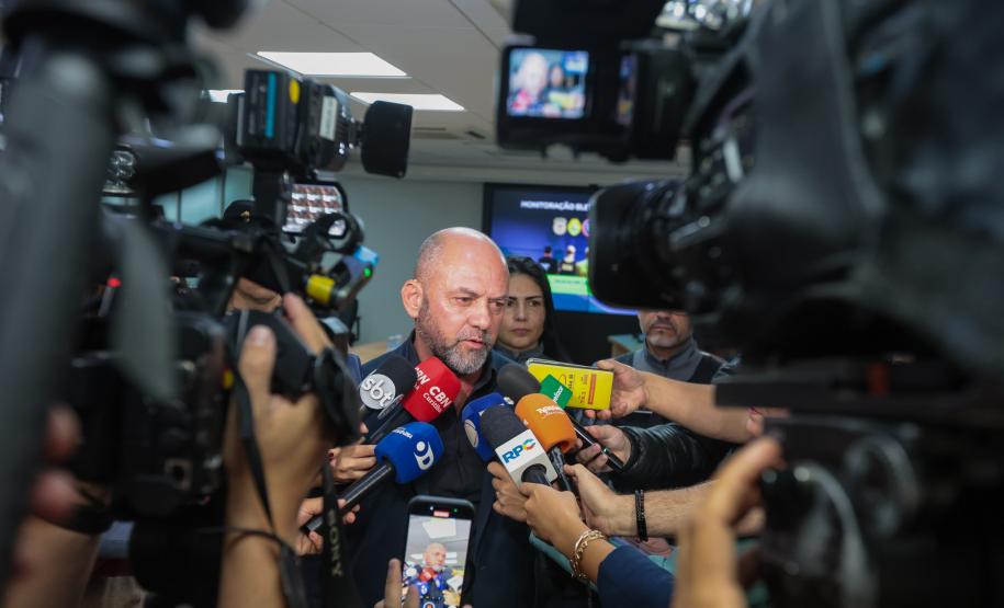 Como será a monitoração simultânea de mulheres vítimas de violência e agressores