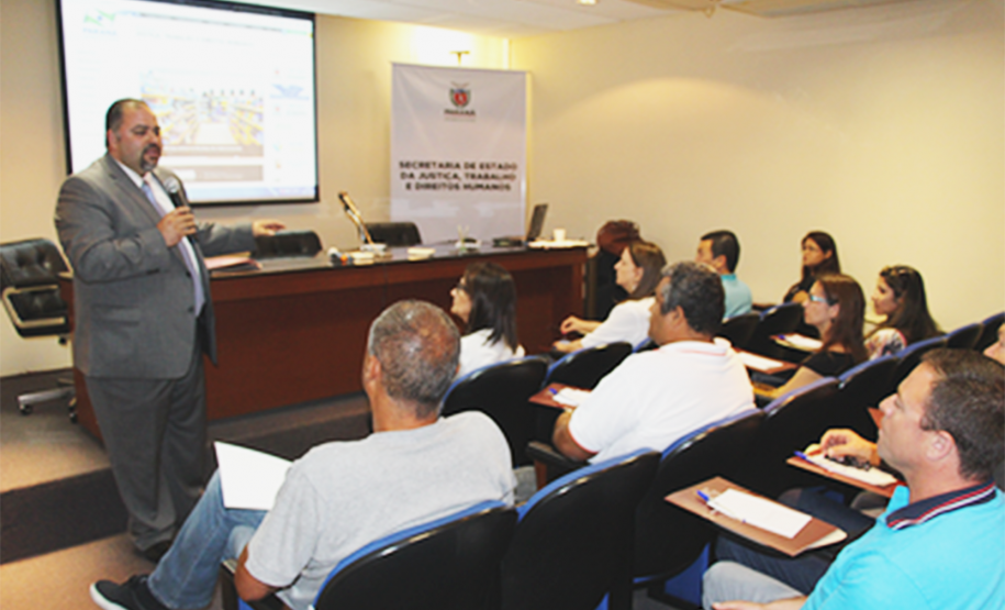 Seju contrata mais 30 trabalhadores para Agência do Trabalhador de Curitiba