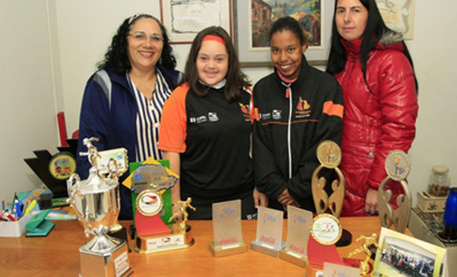 Atendimento especializado garante inclusão da pessoa com Down