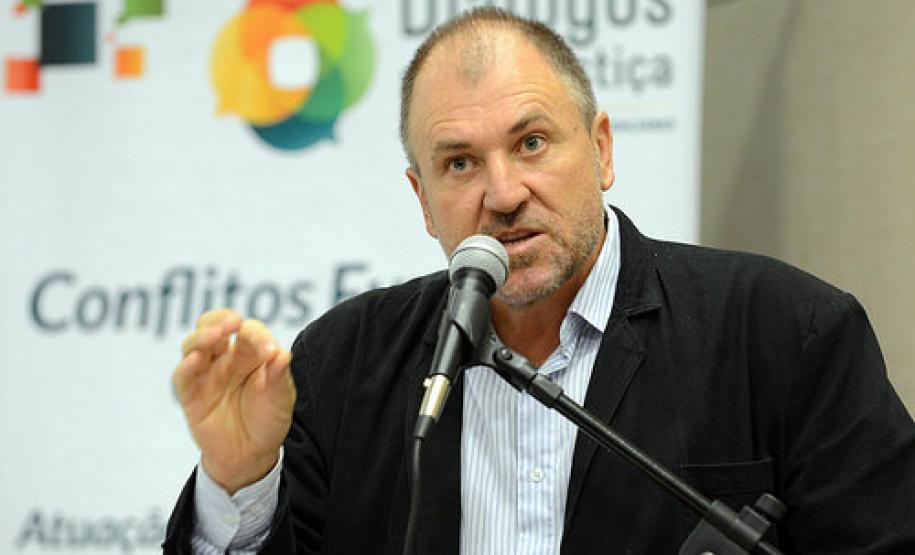 “Sem Previdência, vamos retomar o apartheid social”, diz presidente do CNDH