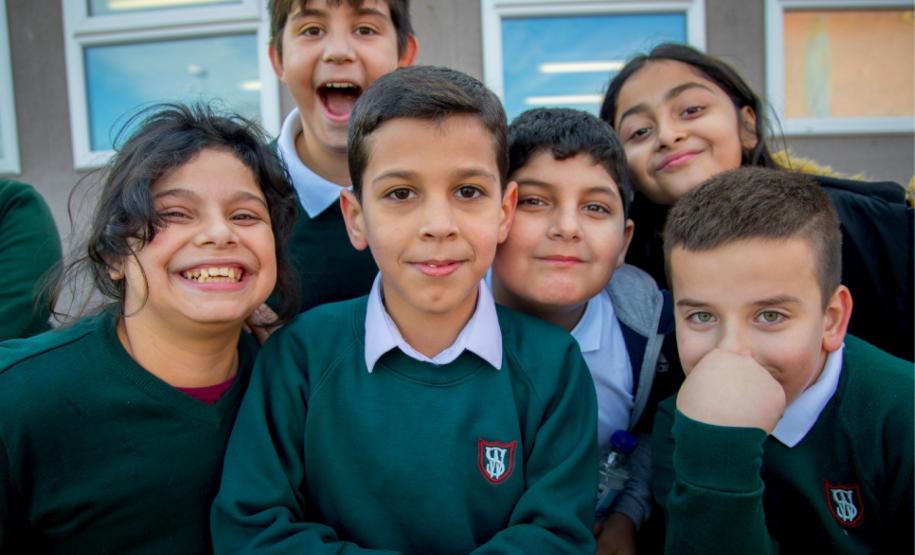 Em parceria com a ONU, Reino Unido já recebeu 10,5 mil refugiados em quatro anos