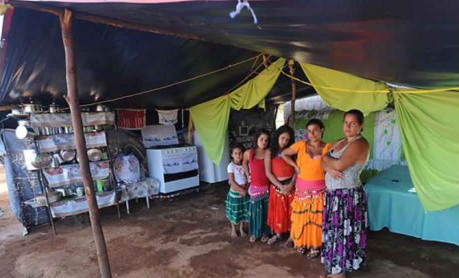 Comunidade cigana brasileira sofre com preconceitos e restrição de direitos, diz relatora da ONU